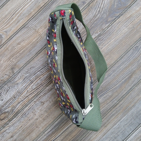 Mickey Mouse Pattern Green Textured Shoulder Bag - Picture 7 of 14